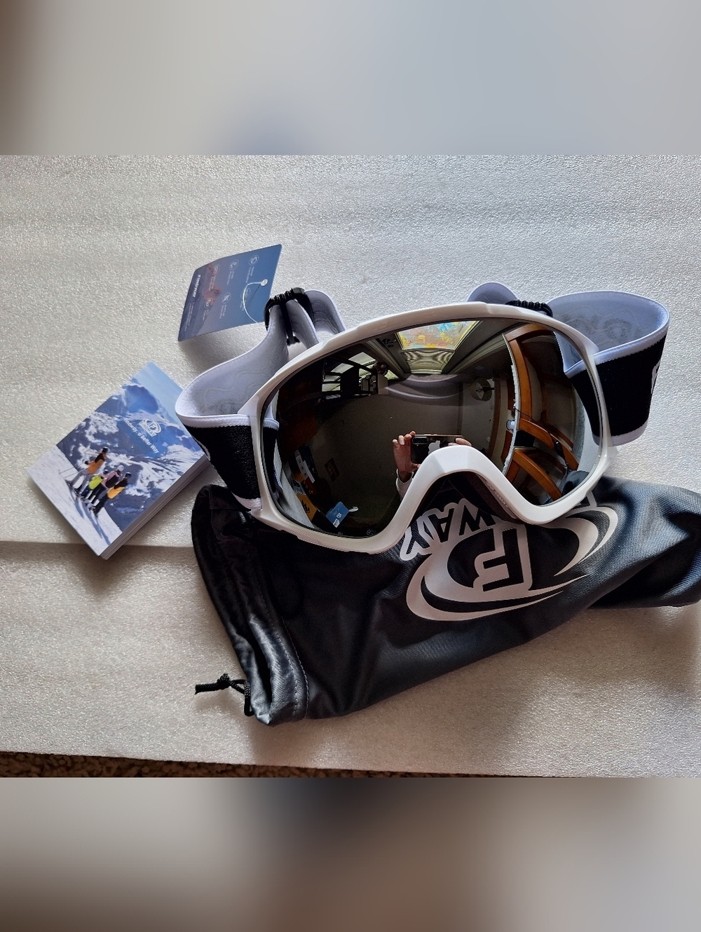 Findway Ski Goggles OTG Snowboard Goggles Men Women Youth UV400 Anti-Fog NWT
